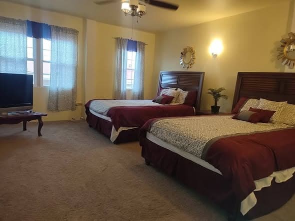 Corporate Ready Home in Central Georgetown 3
